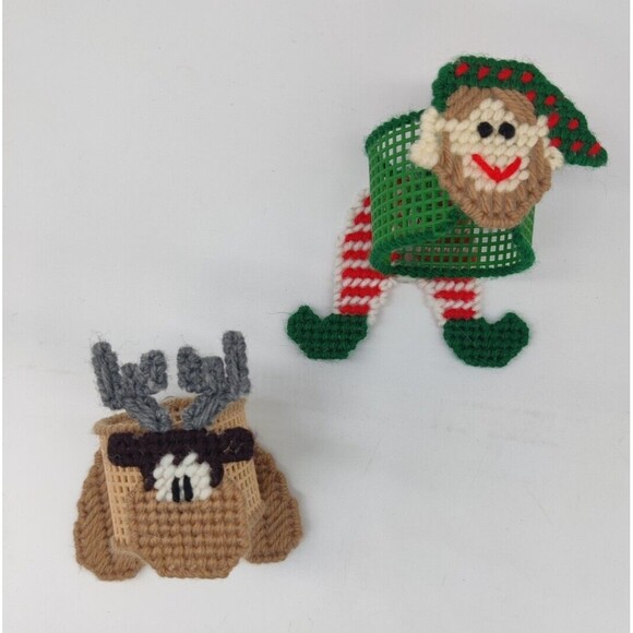 Vintage Christmas Holiday Napkin Rings Plastic Canvas Needlepoint Elf & Reindeer - Picture 3 of 8